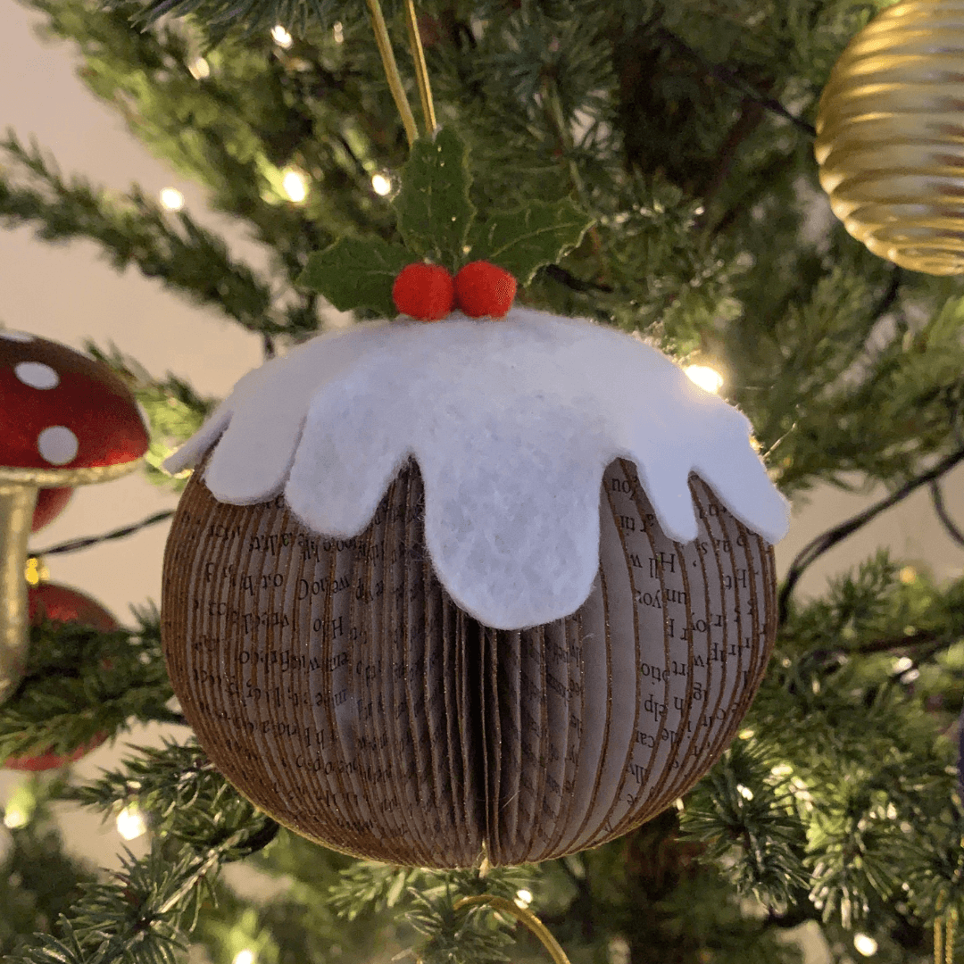 Hanging Christmas Pudding Book Gift - Paper Apple Co