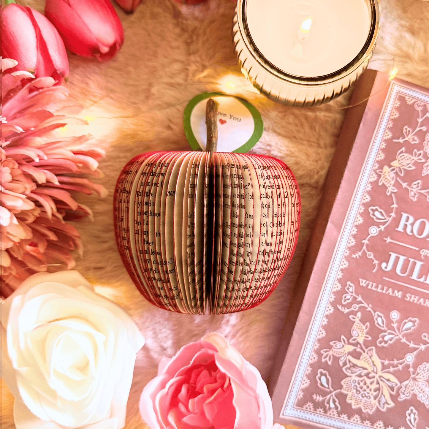 Romeo and Juliet Book Gift - Paper Apple Co