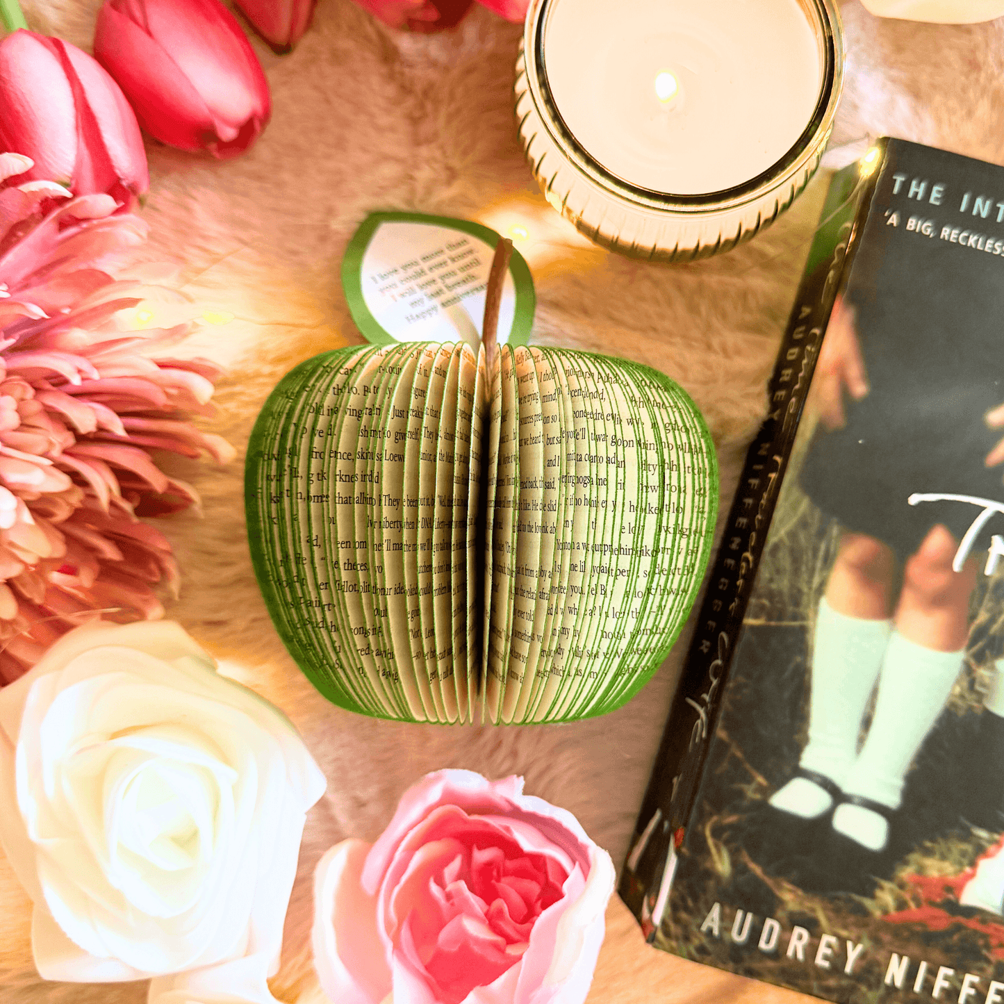 The Time Traveller's Wife Book Apple – Unique Literary Gift - Paper Apple Co