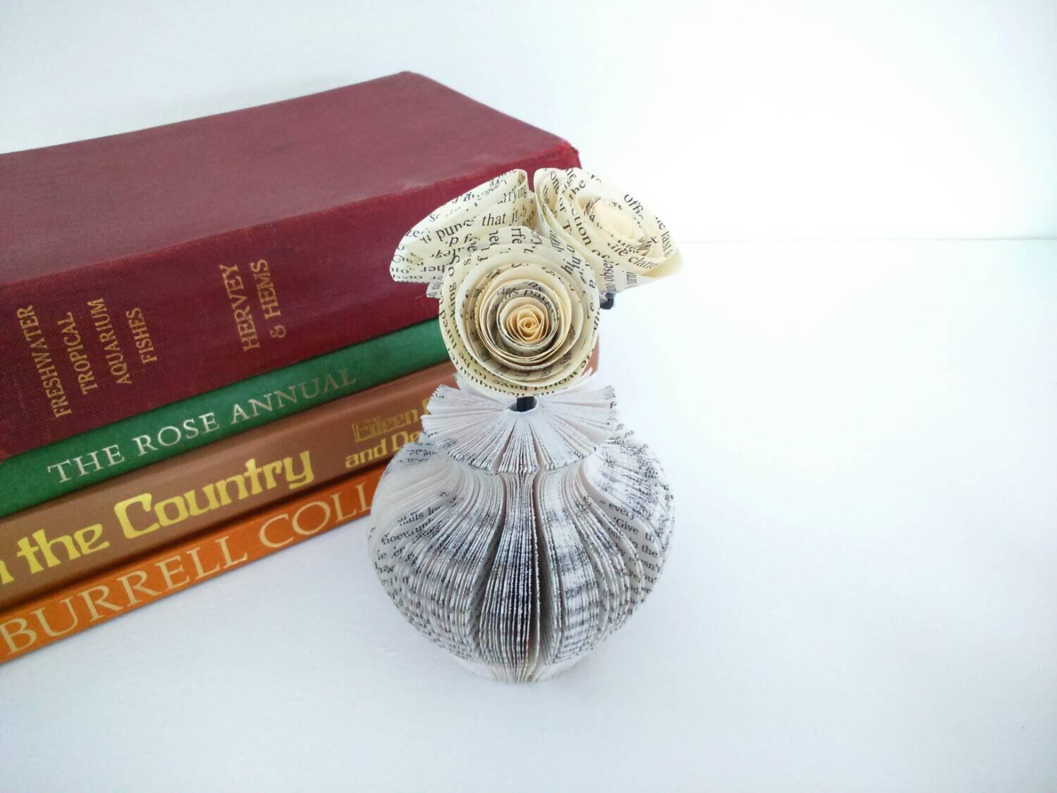 Mini Vase and Flowers Book Gift - Paper Apple Co