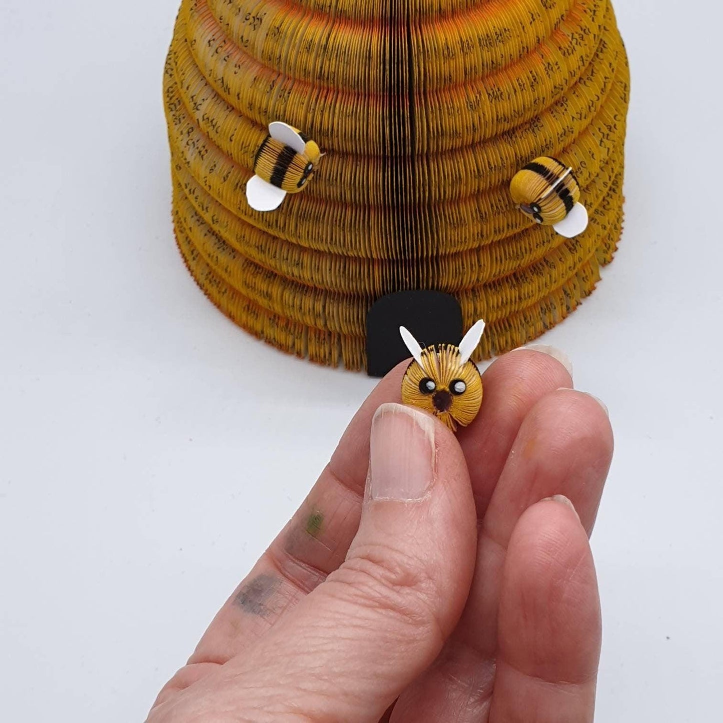 Bee Hive Book Gift - Paper Apple Co