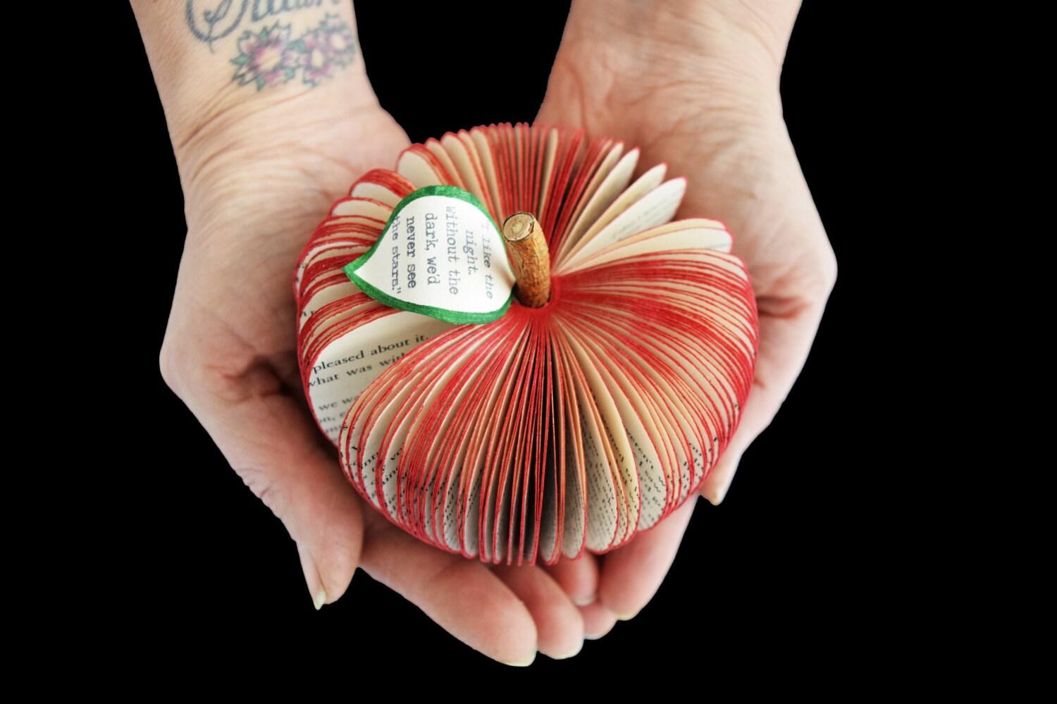 Personalised Twilight Saga Apple – Handmade Book Gift - Paper Apple Co