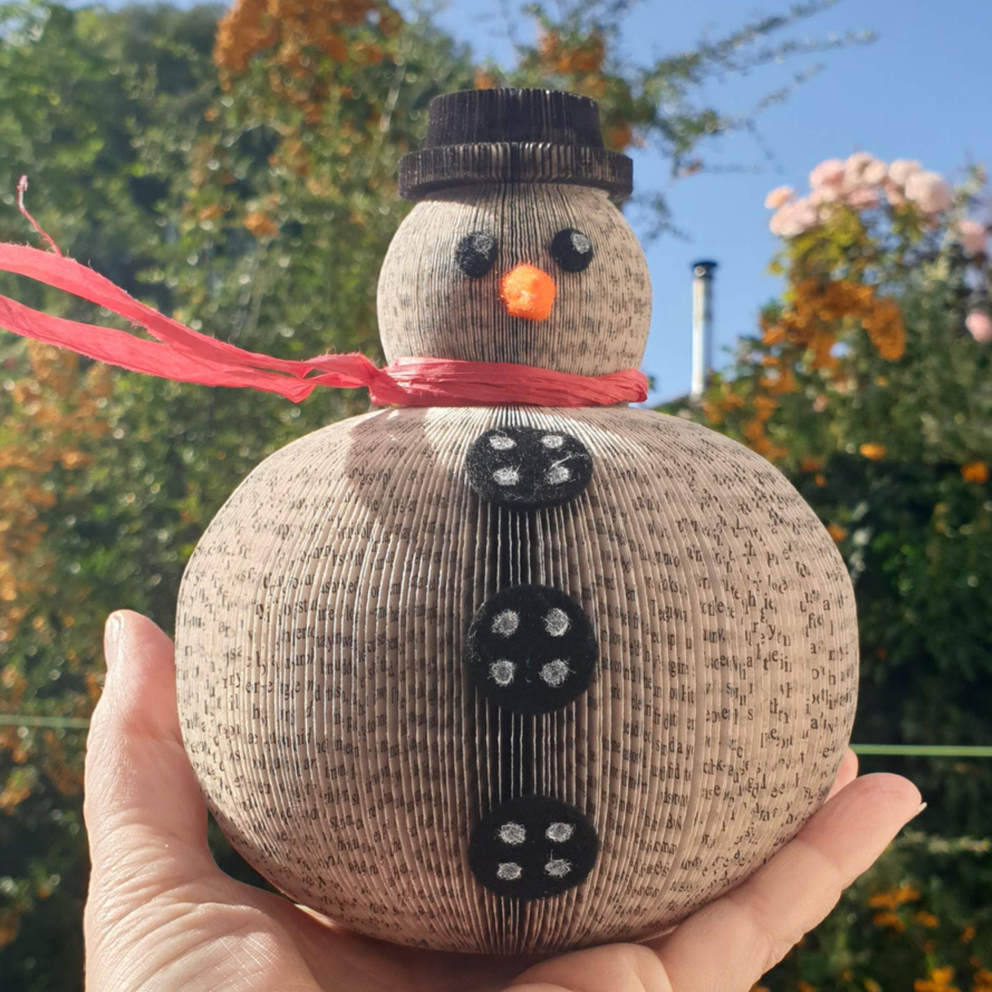 Book page snowmen ornaments freestanding decoration detail