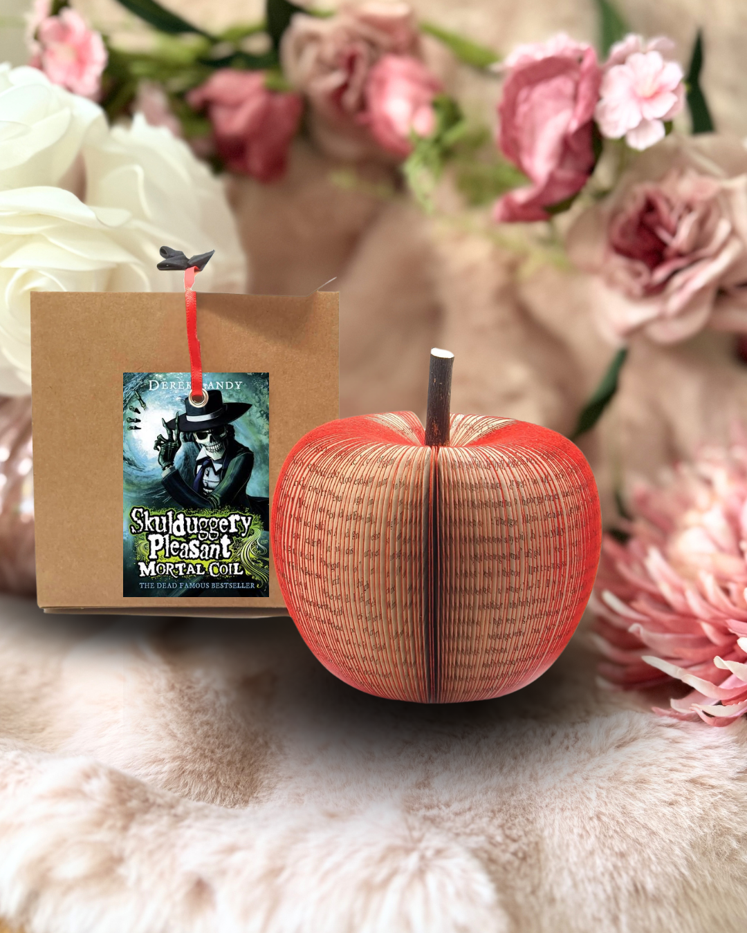 Skulduggery Pleasant Apple Gift