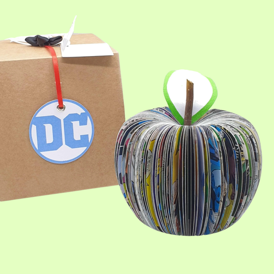 Personalised Green Arrow comic book apple gift for him, thoughtful 4th anniversary gift